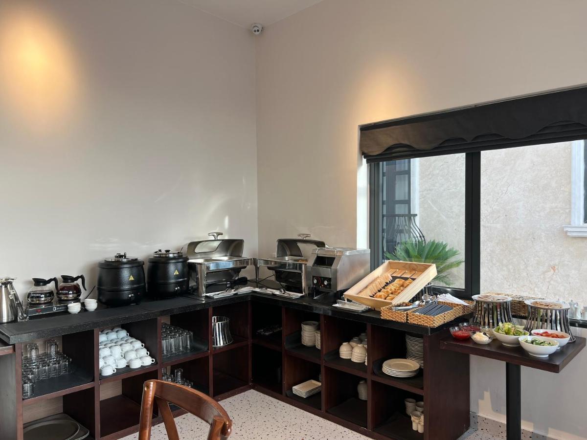 Khach San Lilac Hotel دالات المظهر الخارجي الصورة