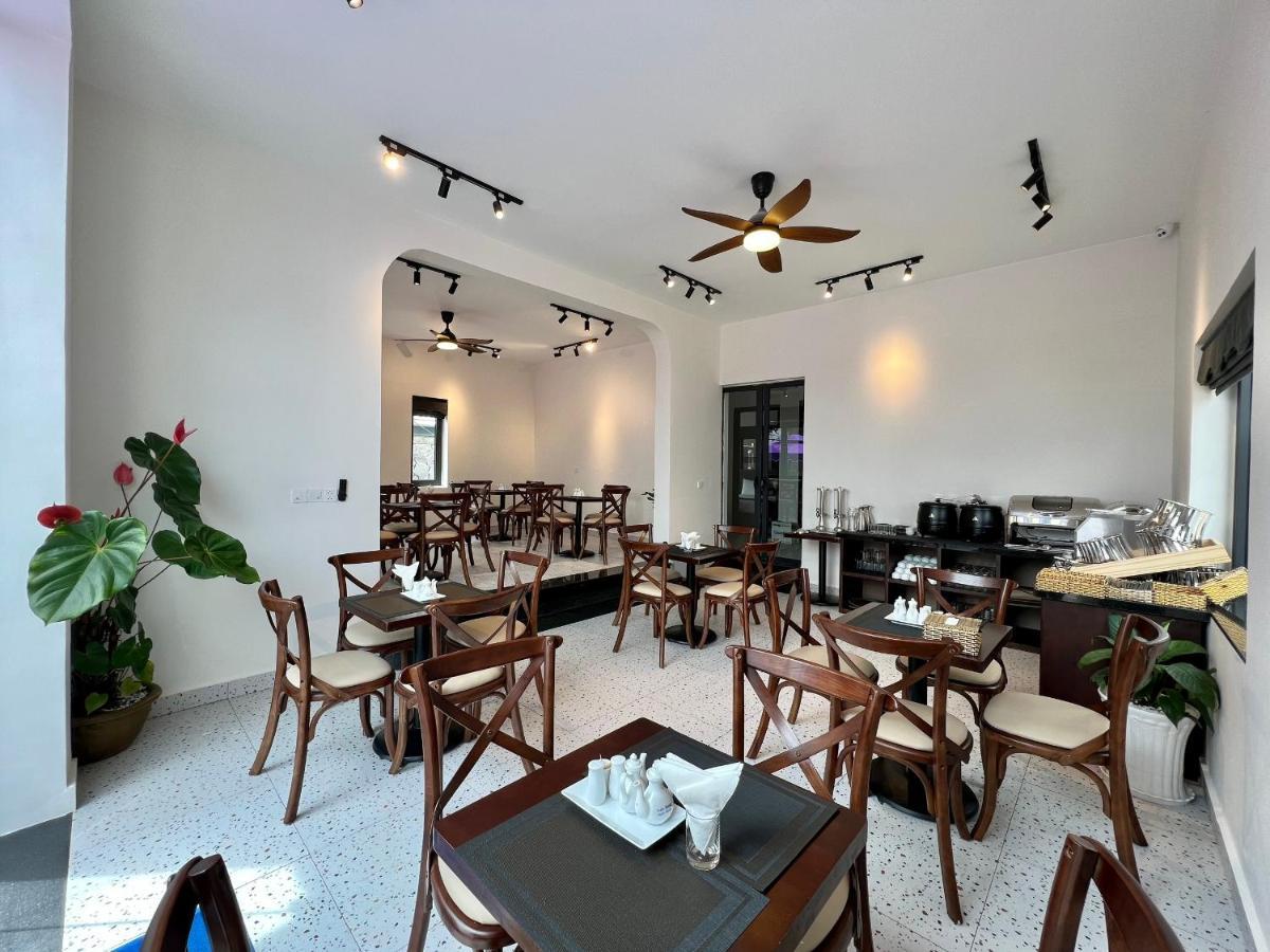 Khach San Lilac Hotel دالات المظهر الخارجي الصورة